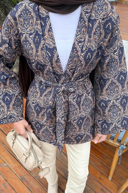 Lamelif Etnik Desen Kapitone Ceket Lacivert
