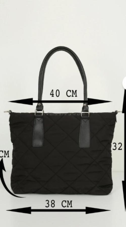 Lamelif Büyük Kapitoneli Yumuşak Dokulu Kadın Kol Çantası Siyah