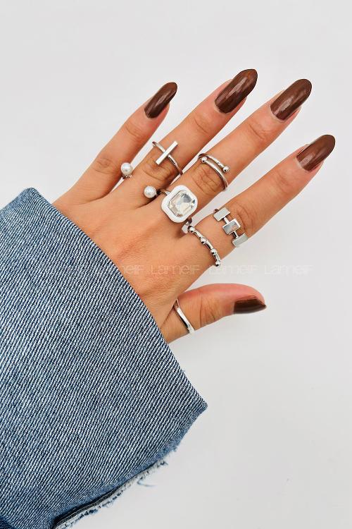 Lamelif Gümüş 7li Kombin Kristal Taşlı Yüzük Seti