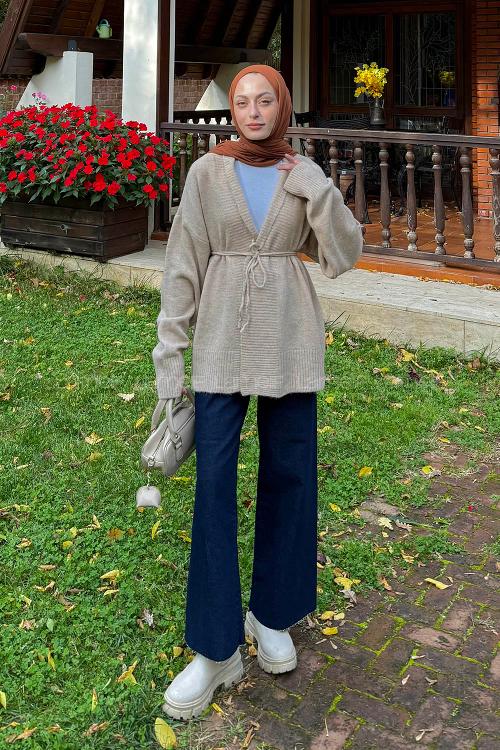 Lamelif Bağlama Detaylı Triko Hırka Taş Rengi