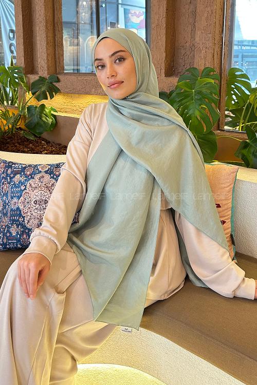 Plum Green Viscose Fabric Straight Shawl