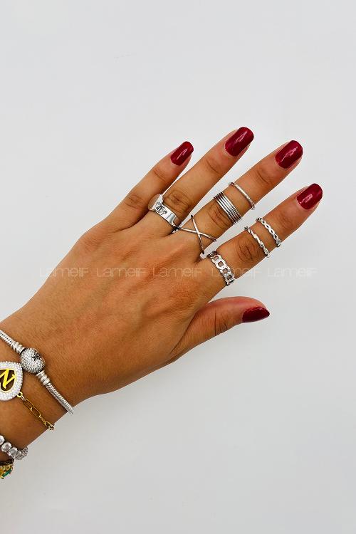 Lamelif Gümüş 7li Kombin Sallantılı Yüzük Seti