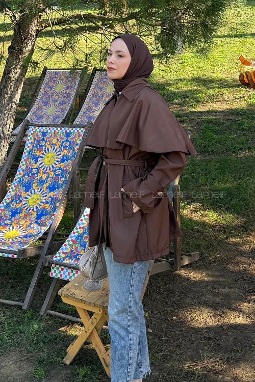 Lamelif Bağlama Detaylı Pelerinli Trençkot Acı Kahve