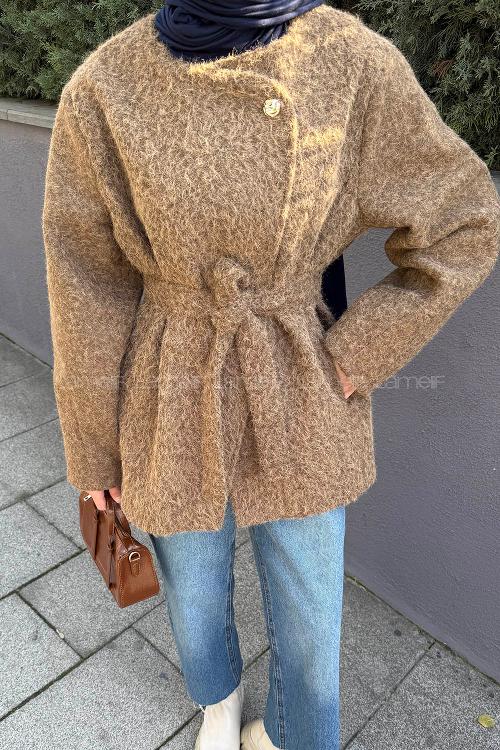 Lamelif Gold Düğmeli Kaban Soft Kahve