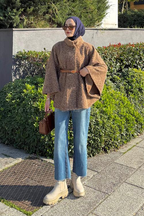 Lamelif Hakim Yaka Kemer Detaylı Kaşe Panço Kahve