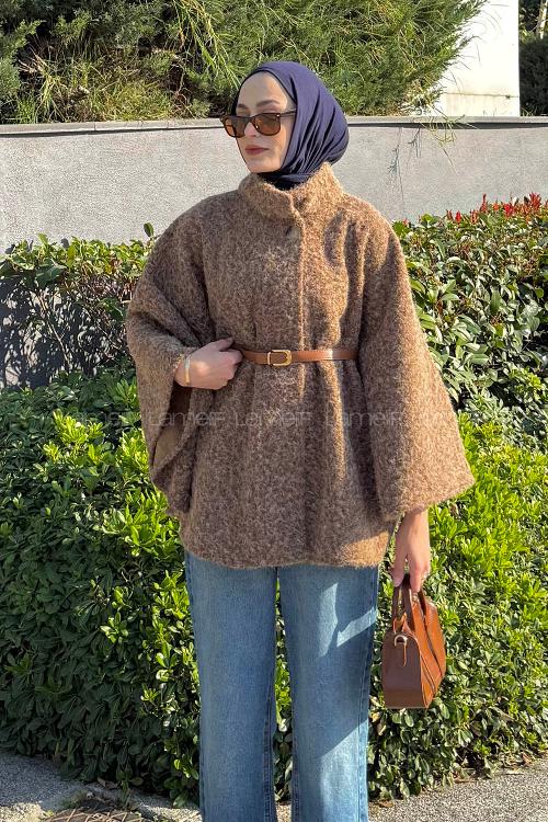 Lamelif Hakim Yaka Kemer Detaylı Kaşe Panço Kahve