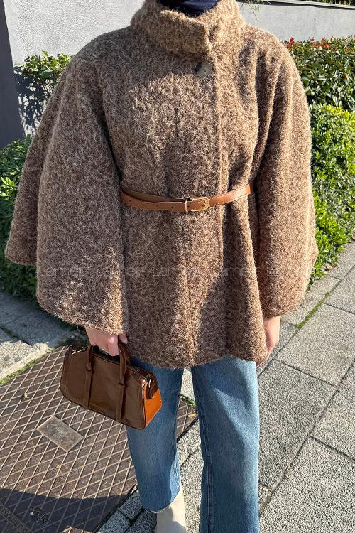 Lamelif Hakim Yaka Kemer Detaylı Kaşe Panço Kahve