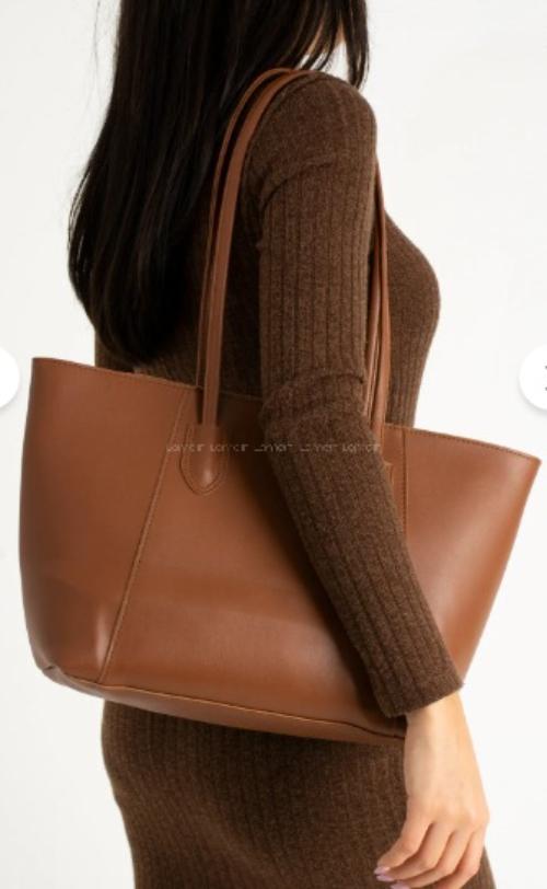 Tan Buckle Skin Hand Bag Bag