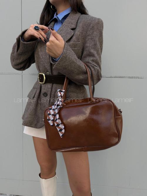 Tan With Suspenders Skin Arm Bag Bag