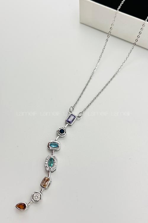 Lamelif Gümüş Çokrenkli Minimalist Kristal Taşlı Y Kolye