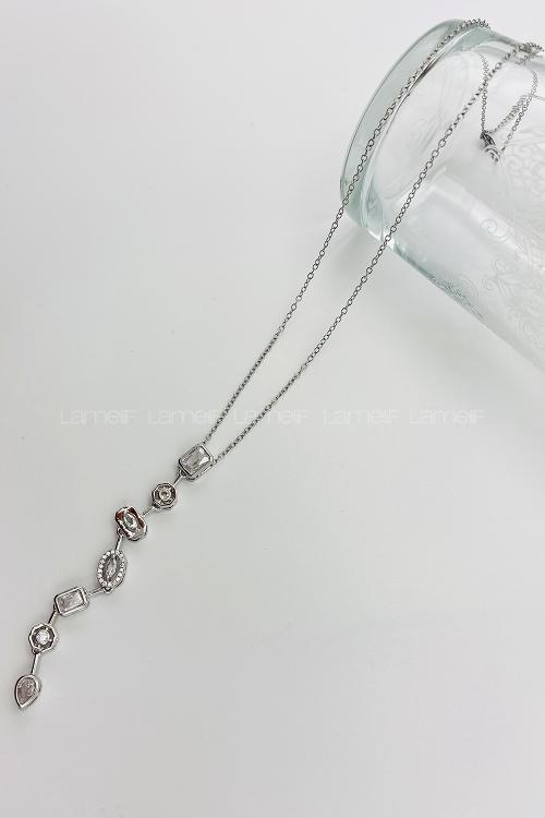 Lamelif Gümüş Minimalist Kristal Taşlı Y Kolye