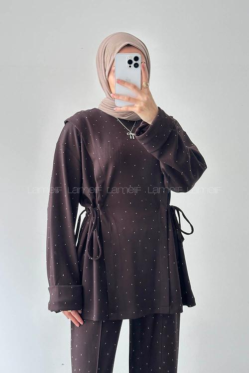 Lamelif Tünel Detaylı Taşlı Takım Kahverengi