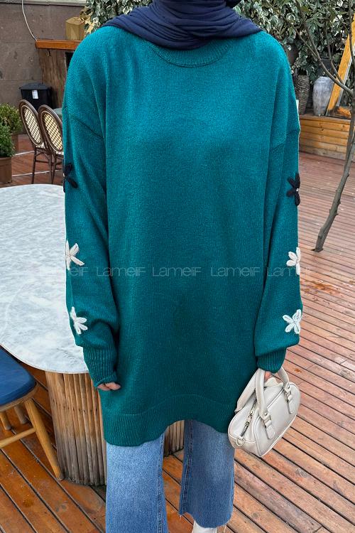 Lamelif Çiçek Detaylı Triko Kazak Zümrüt