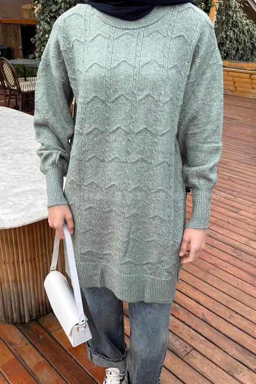 Plum Green Turtle Neck Long Arm Jumper