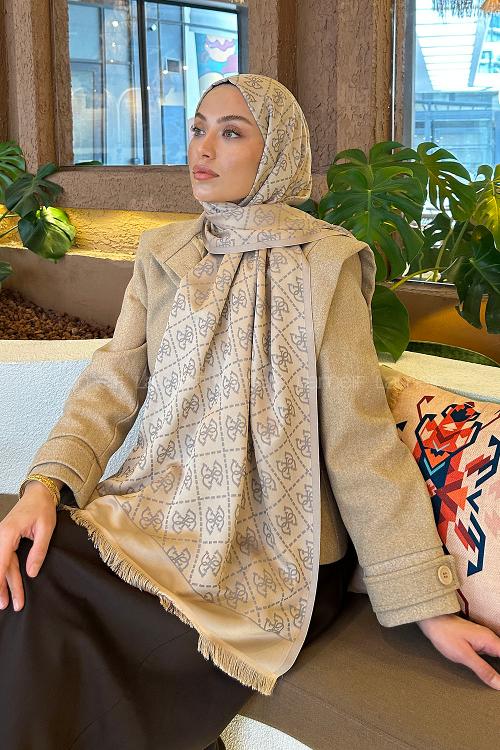 Lamelif Guess Desen Kaşmir Çift Taraflı Şal Camel