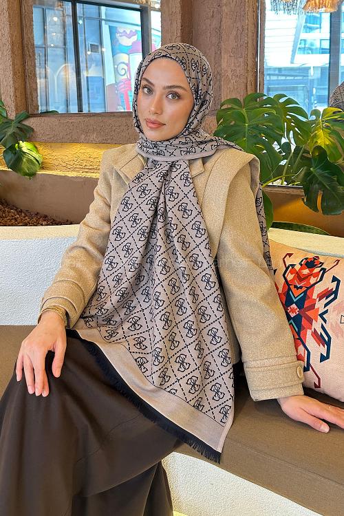 Lamelif Guess Desen Kaşmir Çift Taraflı Şal Lacivert Vizon