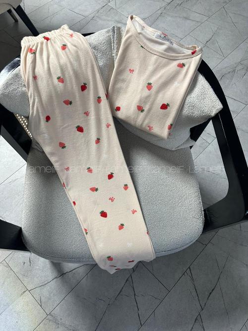 Lamelif Çilek Baskı Detaylı Pijama Takımı