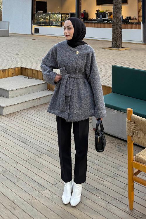 Lamelif Bağlama Detaylı Gold Düğmeli Kaban Antrasit