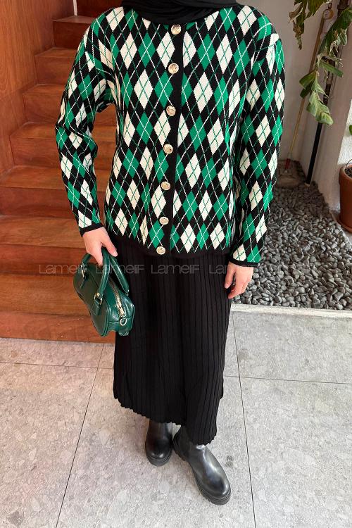 Lamelif Baklava Desen Etekli Triko Takım Yeşil