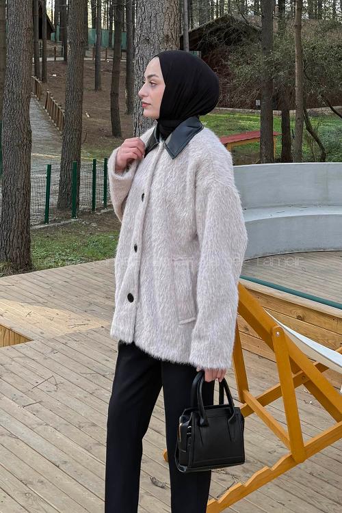 Cream Shirt Collar Long Arm Coat