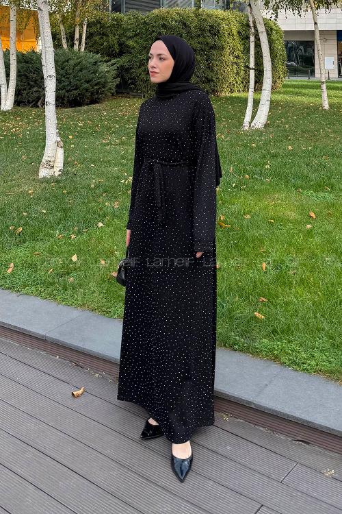 Lamelif Taş Detaylı Tesettür Elbise Siyah