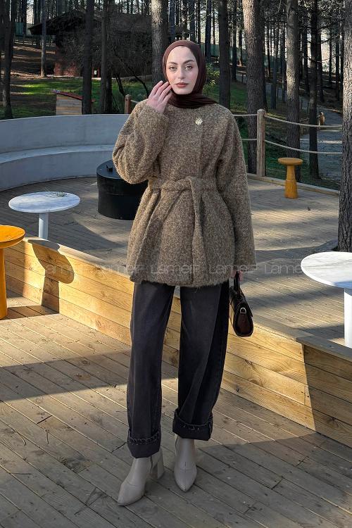 Lamelif Bağlama Detaylı Gold Düğmeli Kaban Camel