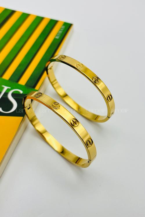 Gold Belted Gold Straight Wristband