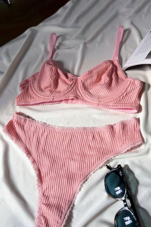 Lamelif Pamuk Sütyen Takım