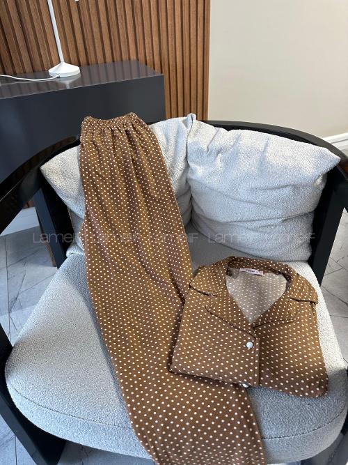 Lamelif Açık Kahve Puantiyeli Düğmeli Süet Kadın Pijama Seti