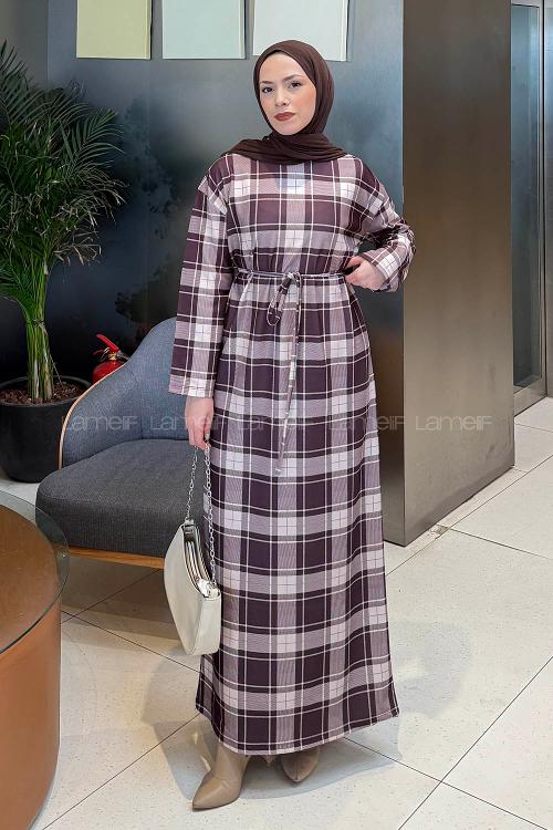 Lamelif Ekose Desen Tesettür Elbise Kahverengi-Bej