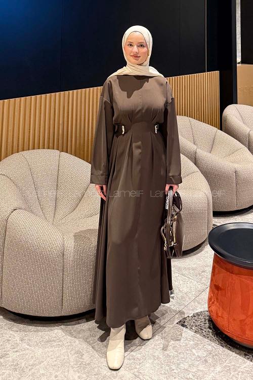 Lamelif Aksesuar Detaylı Tesettür Elbise Acı Kahve