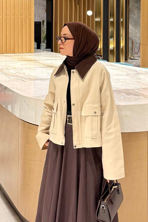 Lamelif Yaka Detaylı Çıtçıtlı Ceket Krem