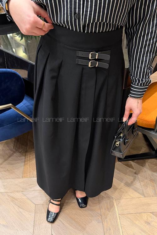 Lamelif Kemer Detaylı Yırtmaçlı Etek Siyah