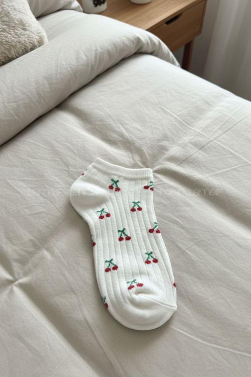 Lamelif Yıkamalı Penye Fitilli Kiraz Çorap