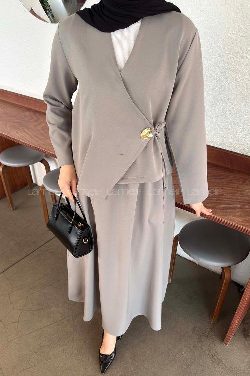 Lamelif Yan Bağlama Detaylı Etekli Takım Gri