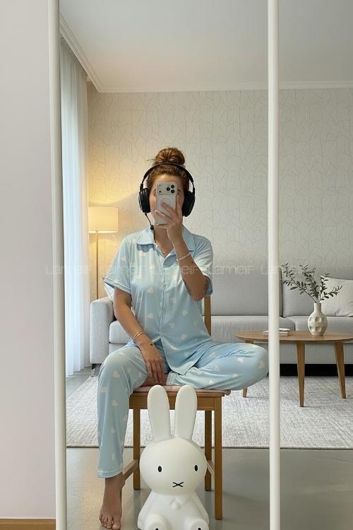 Lamelif Kadın Milan Kumaş  Kalp Desenli Ön Düğmeli  Mood Pijama Takımı