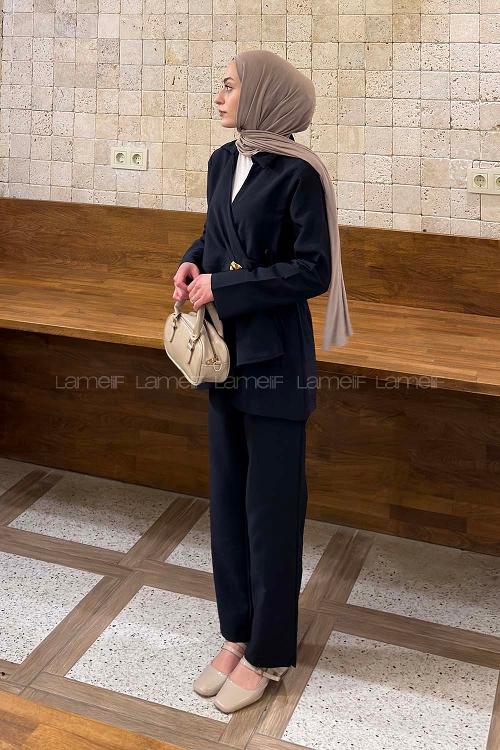 Lamelif Toka Detaylı Pantolonlu İkili Takım Lacivert