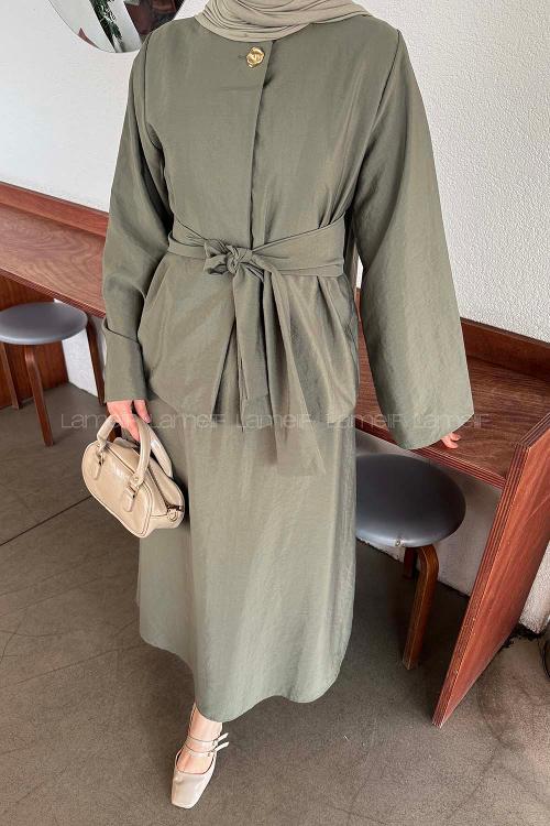 Lamelif Gold Düğmeli Etekli Takım Haki