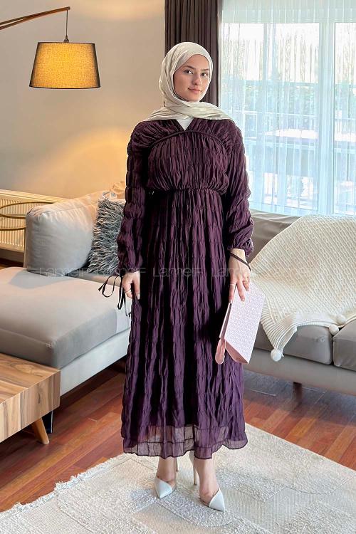 Lamelif Gofreli Bağcık Detaylı Tesettür Elbise Mürdüm