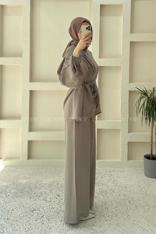 Lamelif Asimetrik Bağlama Detaylı Pantolonlu Takım Vizonrengi