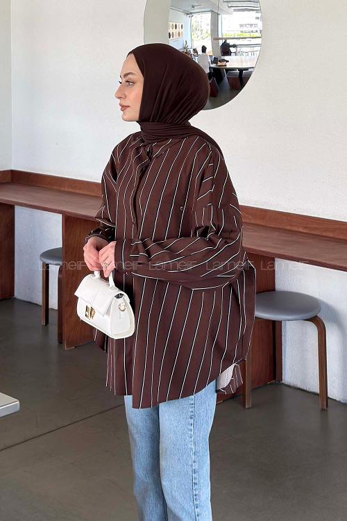 Lamelif Çizgi Detaylı Cepli Gömlek Kahverengi