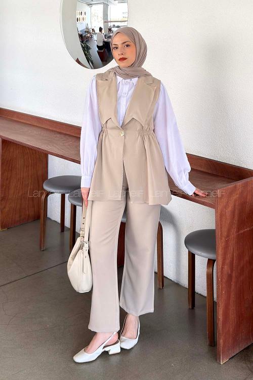 Lamelif Blazer Kesim Yelekli Takım Bej