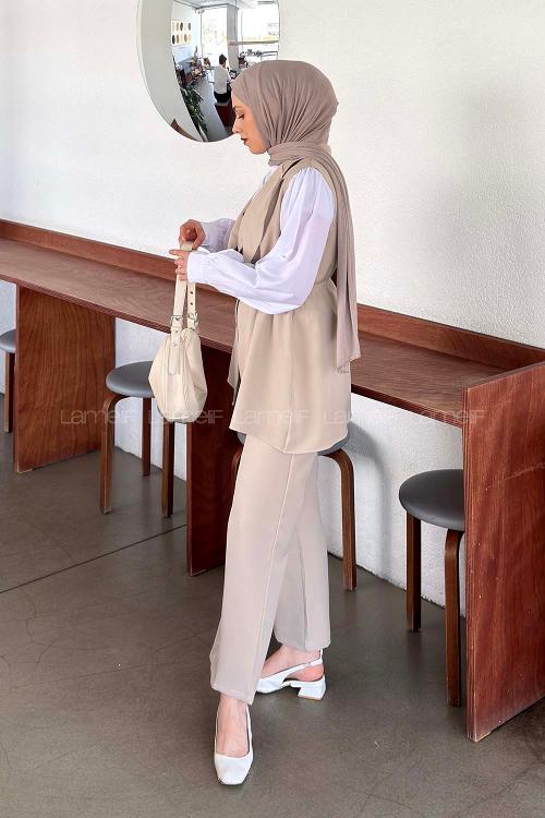 Lamelif Blazer Kesim Yelekli Takım Bej
