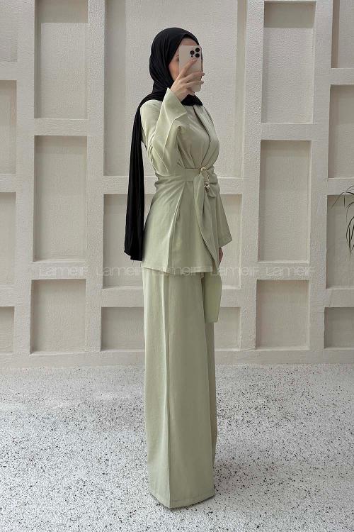 Plum Green Crew Neck Long Arm Crepe Fabric Regular Trousers Comfortable Suit