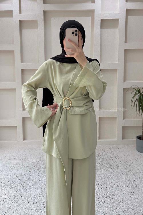 Plum Green Crew Neck Long Arm Crepe Fabric Regular Trousers Comfortable Suit