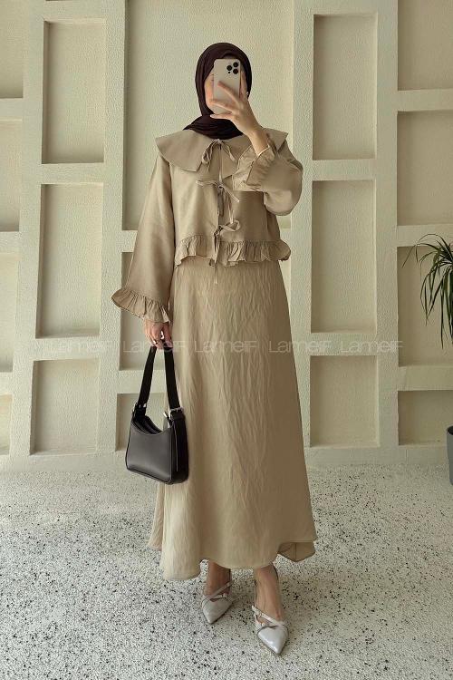 Beige Peter Pan Collar Long Arm Sandy Fabric Straight Skirt Suit