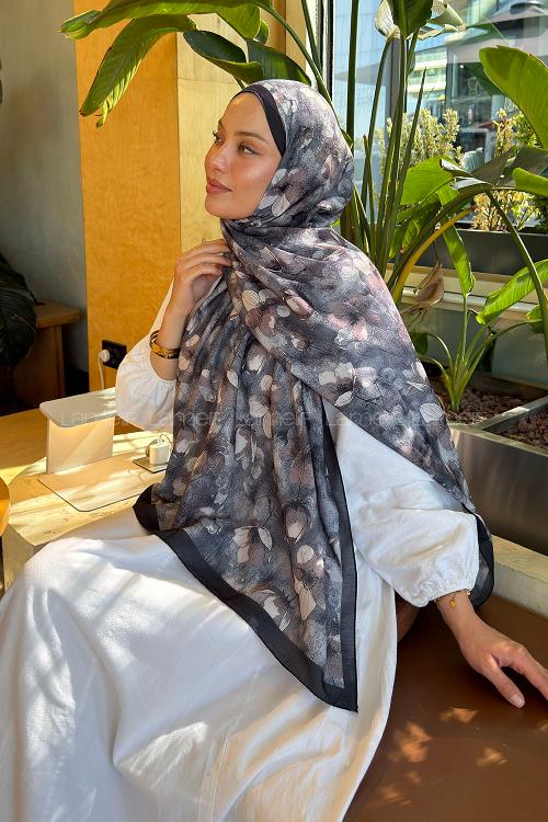 Lamelif Çiçek Desen Lara Soft Şal Antrasit