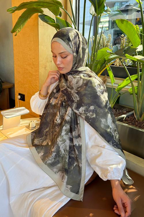 Lamelif Gül Çiçek Desen Lara Soft Şal Haki