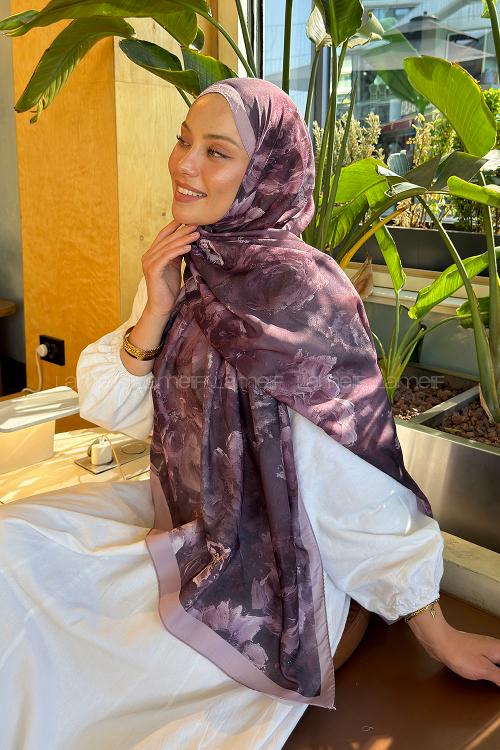 Lamelif Gül Çiçek Desen Lara Soft Şal Mürdüm