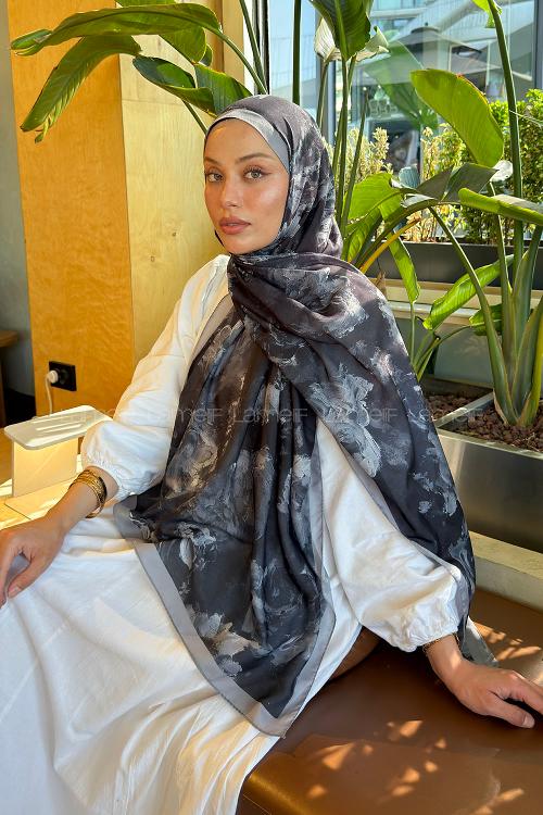 Lamelif Gül Çiçek Desen Lara Soft Şal Siyah